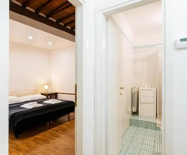 San Lorenzo Market View Apartment